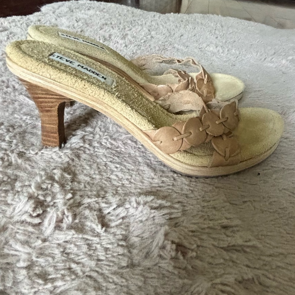 Steve Madden wooden and leather heels